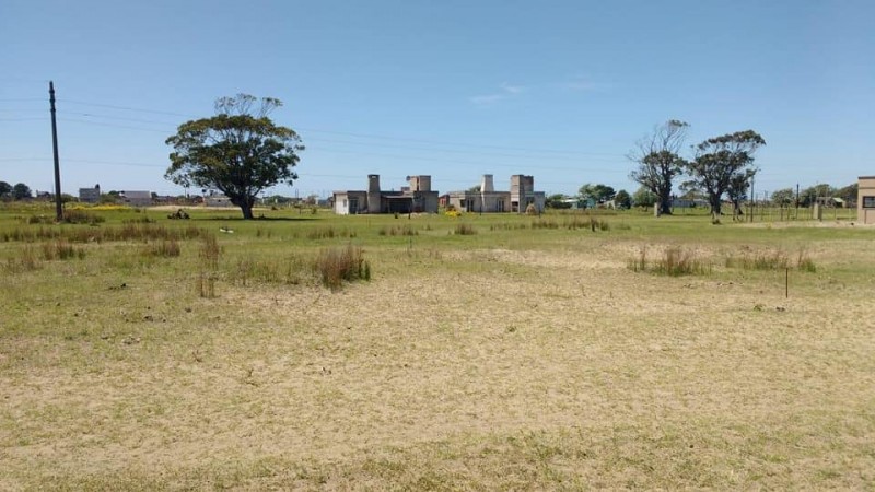 Vendo Lote De 742m² A 400 Metros Del Mar Con Pilar De Luz En Altos Del Mar